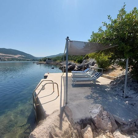 Apartments By The Sea Zuronja, Peljesac - 13202 Putnikovic ภายนอก รูปภาพ