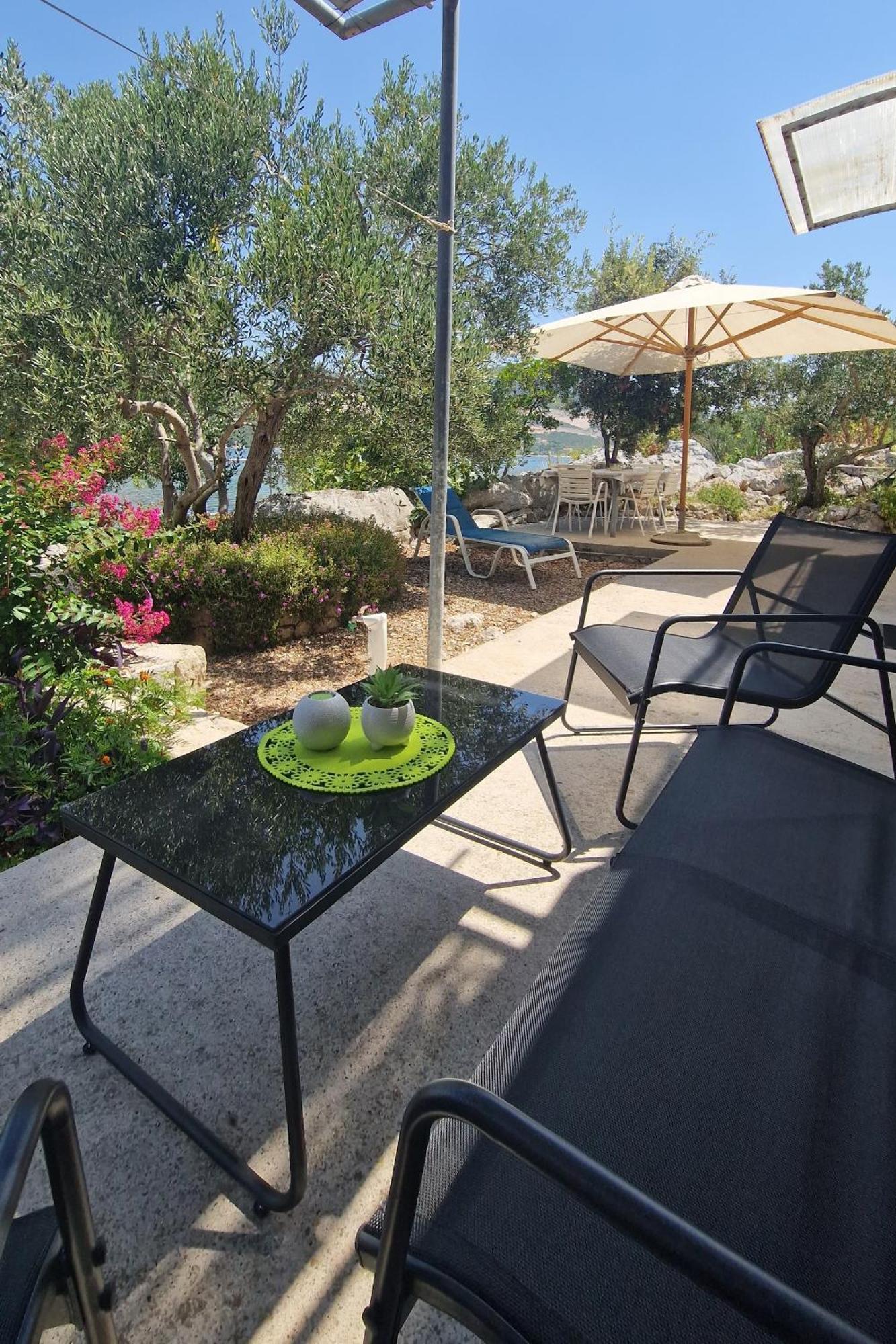 Apartments By The Sea Zuronja, Peljesac - 13202 Putnikovic ภายนอก รูปภาพ
